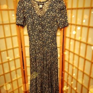 💗 Beautiful Stunning Vintage Dress! 😍